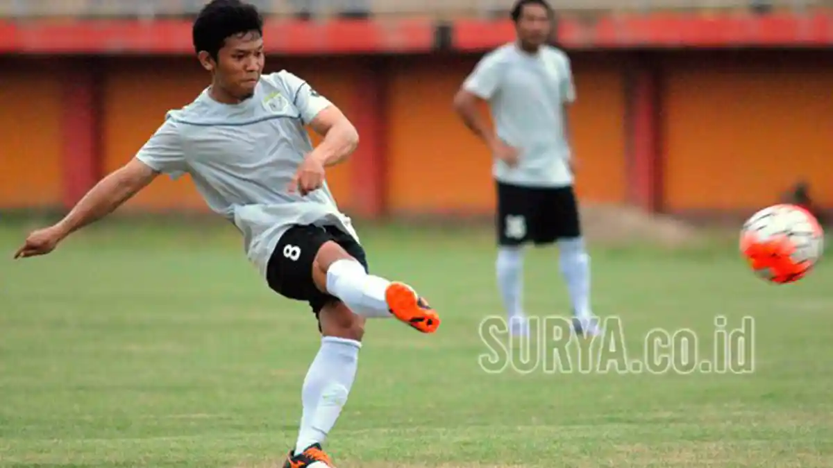 Demi Choirul Huda, Persela Harus Menang Lawan Persib Bandung