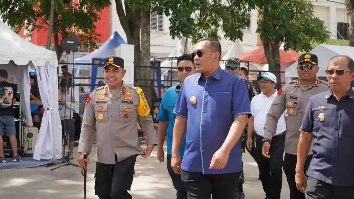 Bupati Toba Dampingi Kapolda Tinjau Event Aquabike World Championship 2025