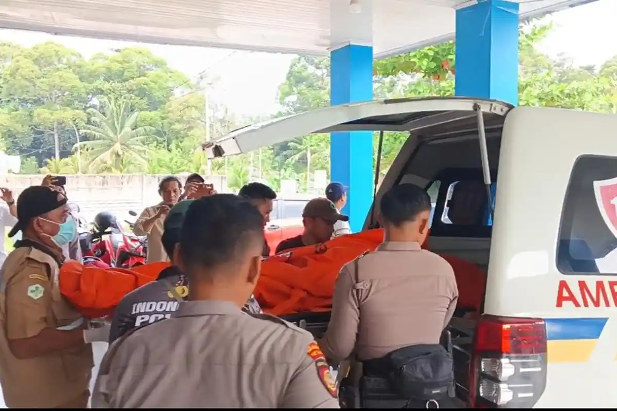 Jenazah WNA Prancis Korban Tenggelam di Pesisir Barat Lampung Dipulangkan ke Keluarga