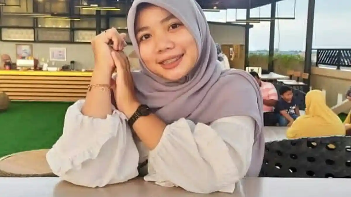 Cut Azza Fitria, Mahasiswi Kesehatan Gigi yang Aktif dan Kreatif