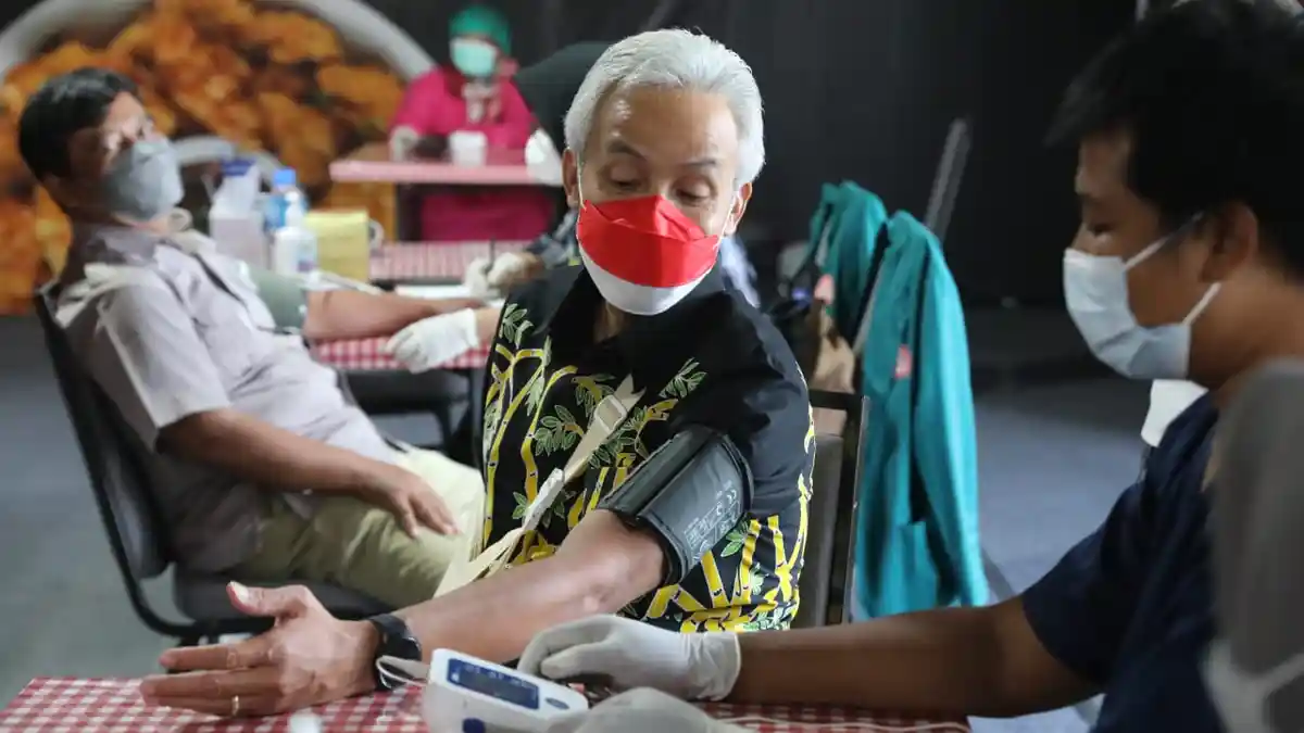Video Bupati Karanganyar Minta Warga Tak Perlu Pedulikan Omicron Viral, Ini Respons Ganjar