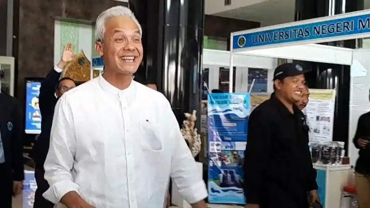 Ganjar Pranowo Pimpin Kuliah Umum di Malang, Ajak Mahasiswa Diskusi Soal Pariwisata
