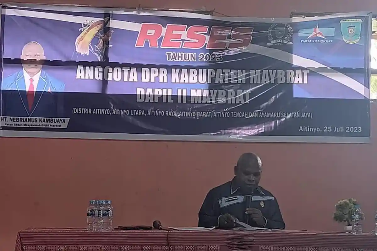 Reses di Distrik Aitinyo, Nebrianus Kambuaya Ajak Warga Dukung Pembangunan