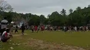 video-viral-ricuh-pertandingan-sepak-bola-di-Konawe-Sulawesi-Tenggara-kericuhan.jpg