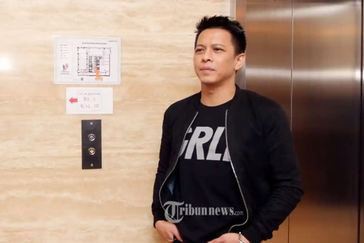 Miliki Anak Tampan dan Disukai Banyak Wanita, Inilah Sosok Ibunda Ariel NOAH, Masih Awet Muda