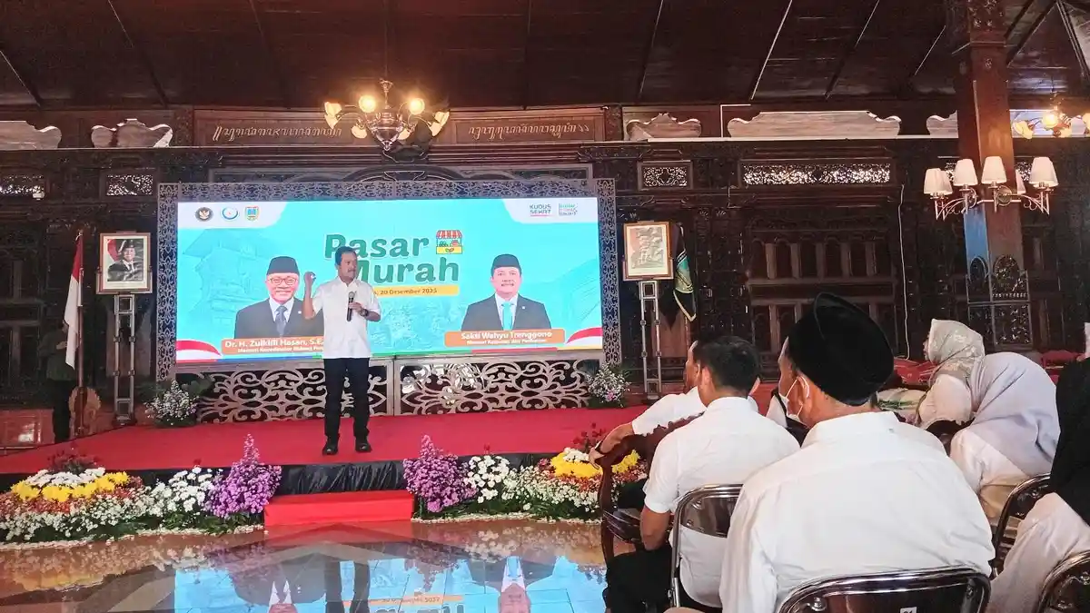 Menteri Kelautan dan Perikanan Sakti Wahyu Serukan Program 100 Budi Daya Darat di Kudus
