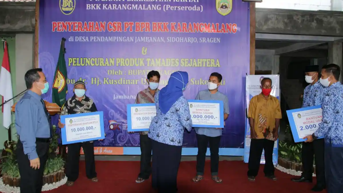 PT BKK Karangmalang Serahkan CSR Guna RTLH dan Pengembangan Ekonomi ke Desa Jambanan Sragen
