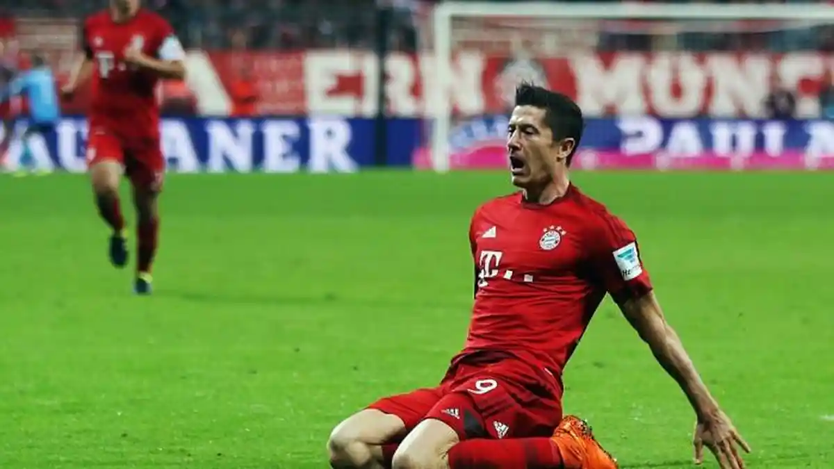 Lewandowski Masuk Guinness Book of Records