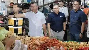 Kunjungan-jajaran-manajemen-Bank-Mandiri-dan-Perumda-Pasar-Makassar-Raya.jpg