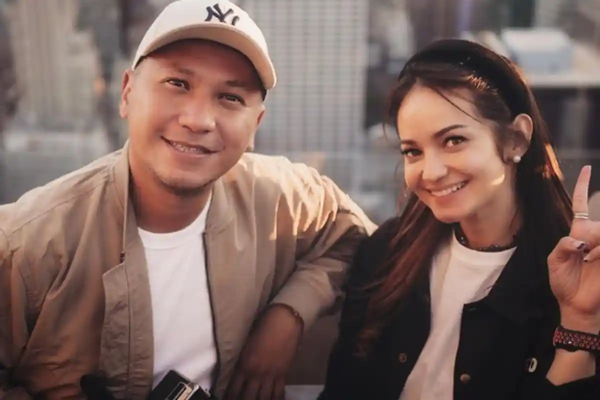 Enzy Storia Buka-bukaan Soal Hubungannya dengan Gading Marten hingga Rumor Lamaran di New York