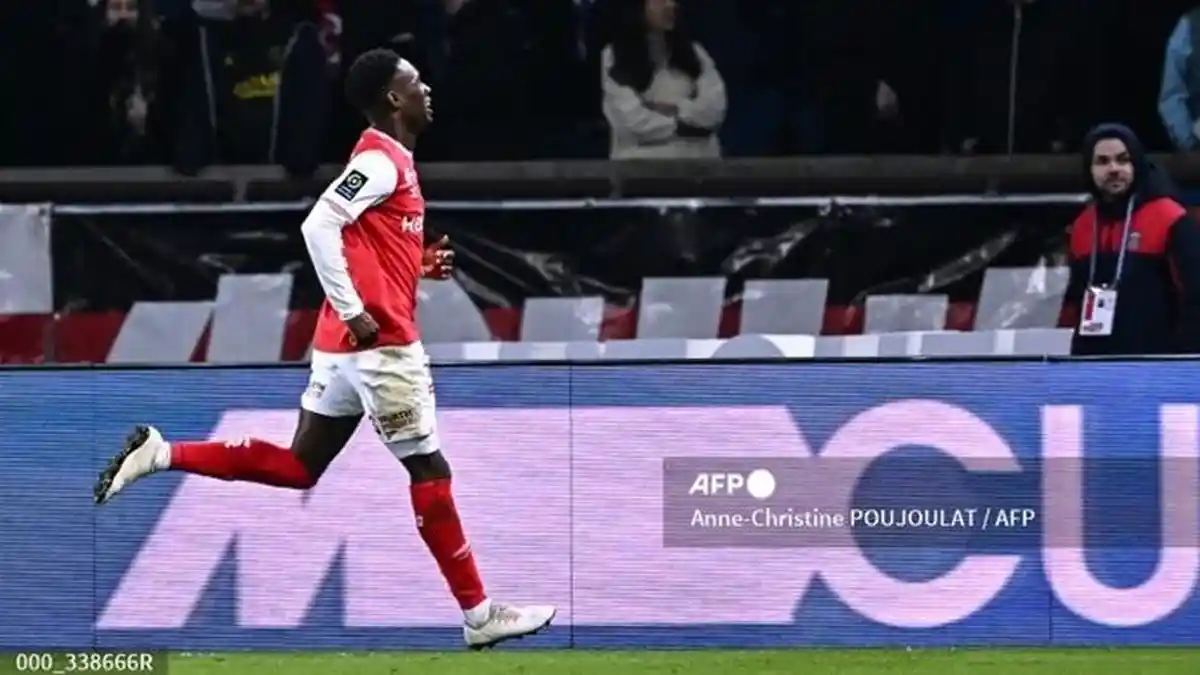 AC Milan Bisa Ditikung Chelsea Dapatkan Bomber Muda Arsenal, Folarin Balogun Jadi Primadona