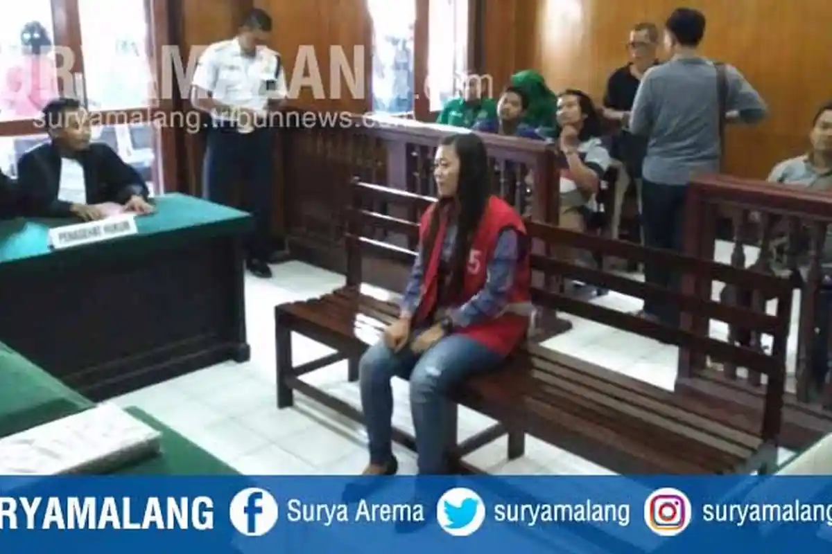 Cewek Ini Masih 20 Tahun, Tapi Tega Menjual Suaminya untuk Layanan Plus-plus, Akibatnya Fatal