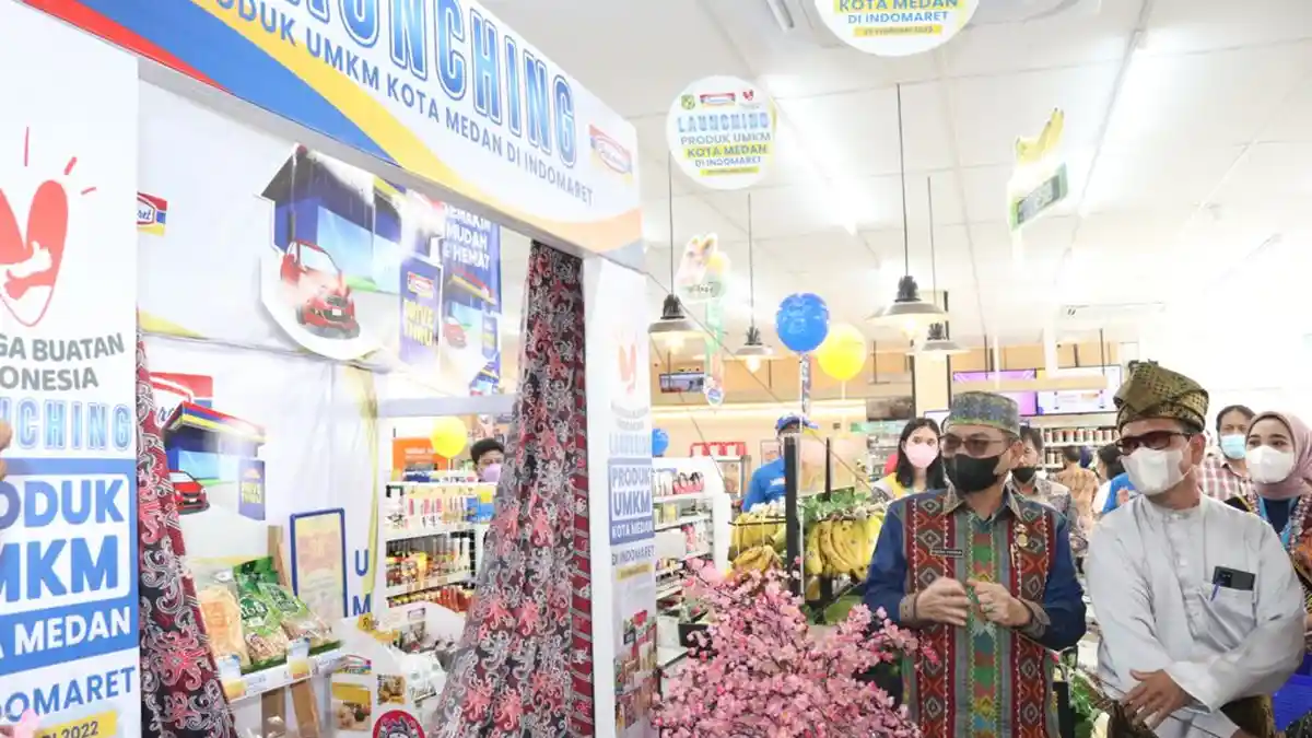 Kolaborasi Antar Produk UMKM Medan Masuk Indomaret Drive Thru