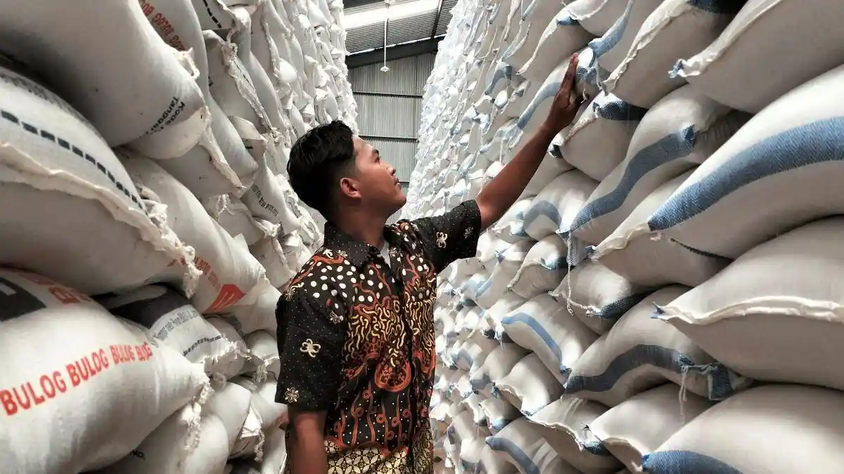 79 Ribu Warga Blora Terima Bantuan Pangan, Bulog Imbau Warga Tidak Jual Beras Bantuan