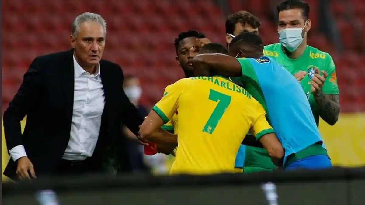 MASIH BERLANGSUNG Paraguay Vs Brasil, Akses Di Sini Nonton Live Streaming Gratis dari HP
