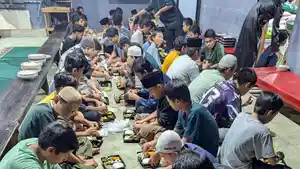 Ilustrasi-buka-puasa-bersama-alias-bukber.jpg