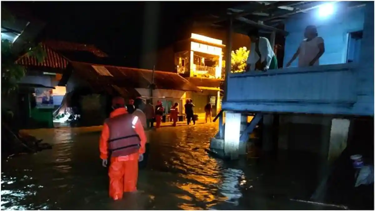 Banjir Remdam 2 Desa di Lahat Selatan, Ketinggian Air Setinggi Lutut Orang Dewasa