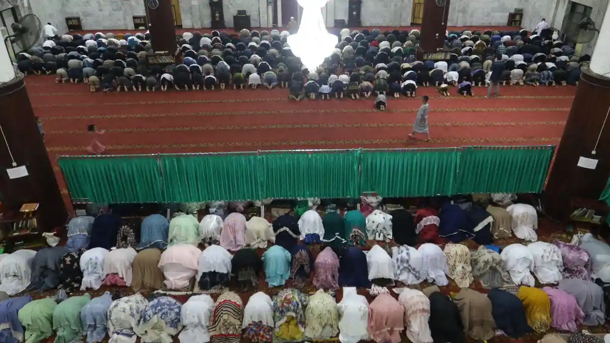 Bersyukur Ramadan 1444 H Serentak, Ketua MUI Sebut Kemungkinan Ada Beda Waktu Lebaran 2023