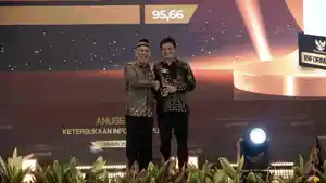 UT-Raih-Anugerah-Keterbukaan-Informasi-Publik-Bukti-Komitmen-dalam-Transparansi-dan-Akuntabilitas.jpg