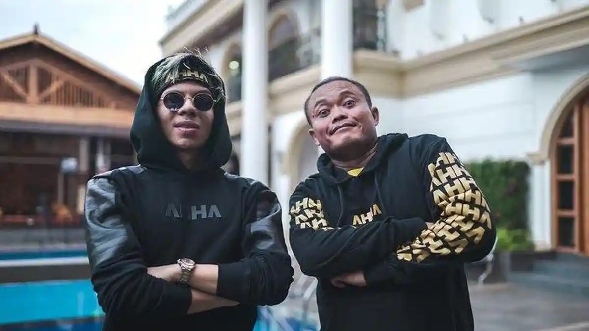 Bandingkan Deretan Mobil Mewah Sule dan Atta Halilintar, Siapa yang Paling Tajir?