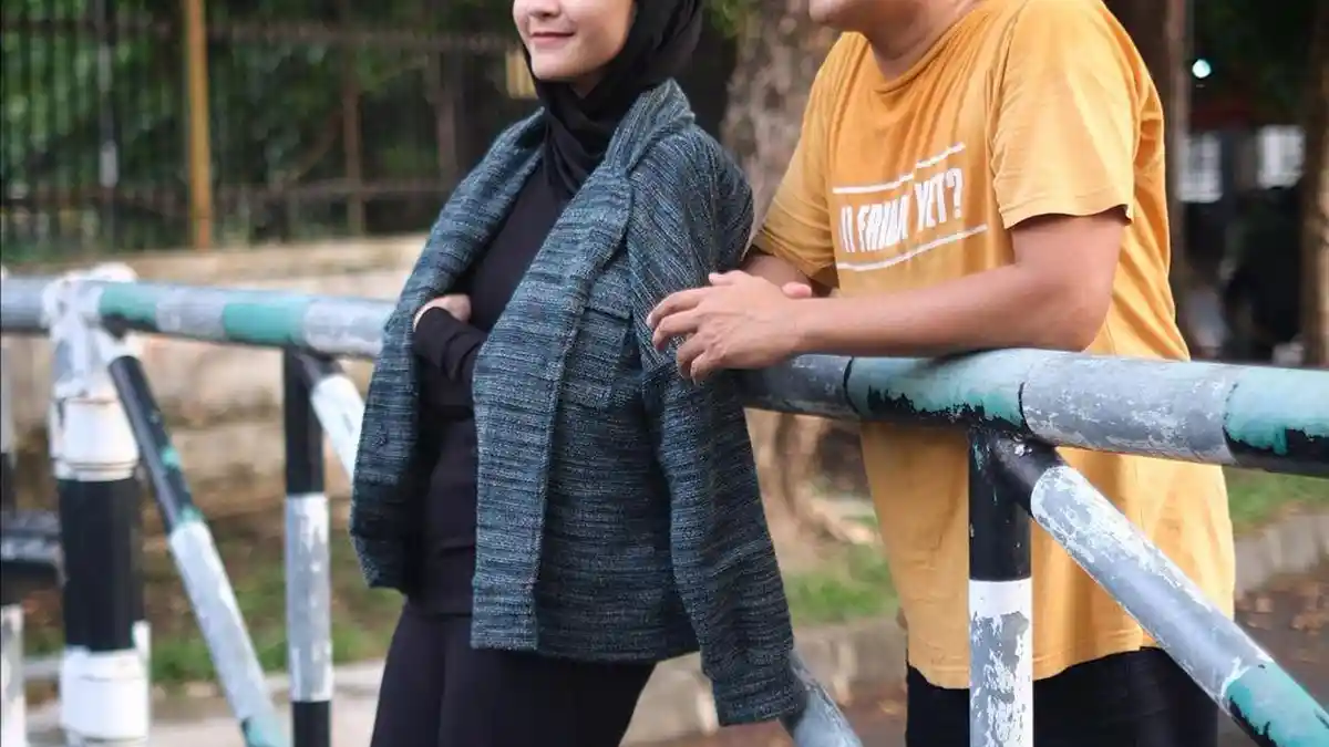 Sudah Duga Hanung Bramantyo Positif Covid-19, Zaskia Adya Mecca Lega, Anak Ada yang Temani