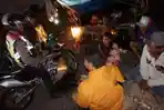 Penjual Miras bak Tantang Petugas, Nekat Pasang Spanduk di Area GOR Jayabaya, Auto Ditangkap