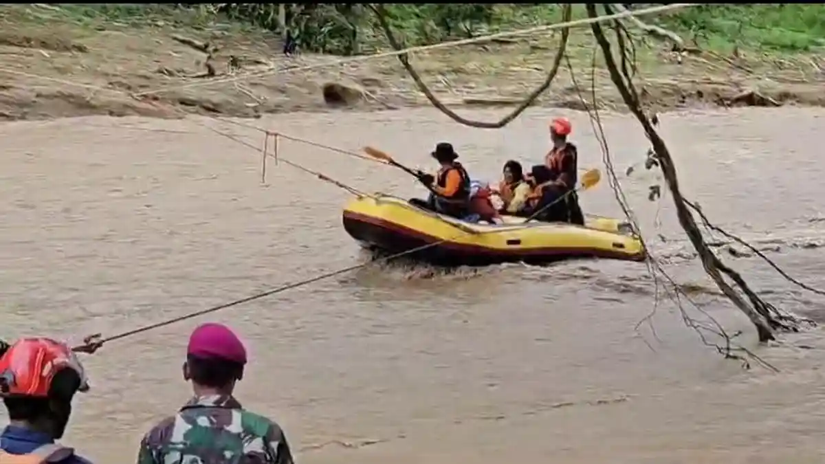 5 Hari Hilang, Bocah dan Lansia Tersapu Banjir Bandang Luwu Ditemukan