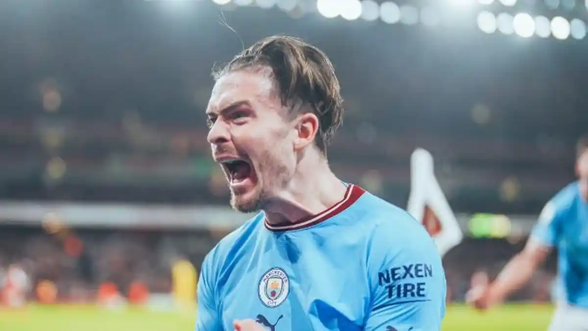 Fans Man City Pasang Badan untuk Jack Grealish yang Diprotes Bintang Fluminense Felipe Melo