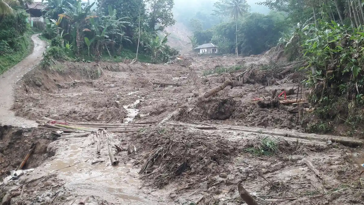 Batas Waktu Pencarian Warga yang Tertimbun Longsor di Sukajaya Ditambah 3 Hari