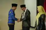 Bupati-Trenggalek-Mochamad-Nur-Arifin-salaman-dengan-Kepala-PA-Trenggalek-Rabu-2052026.jpg