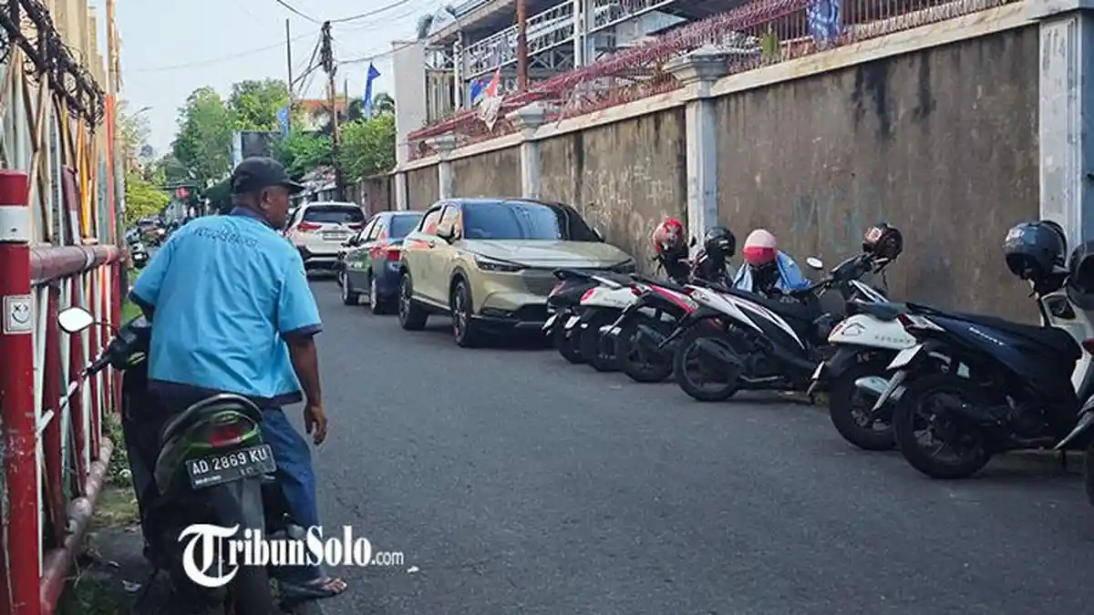 Usai Viral Parkir Ngepruk di GOR Sritex Solo Hingga 2 Jukir Diamankan, Tarif Kini Kembali Normal