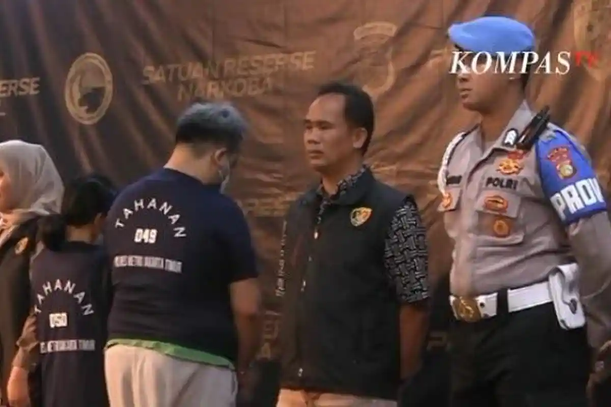 Tak Puas dengan Kinerja, Dokter dan Istrinya Tega Aniaya ART, Kini Jadi Tersangka, Korban Dirawat