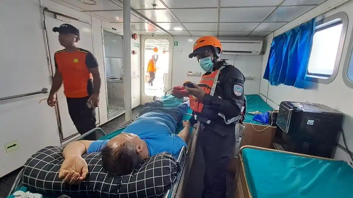 Tim SAR Ambon Evakuasi ABK Kapal MV Baosteel Emotion, Diduga Alami ...
