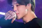 jimin-bts-menangis.jpg
