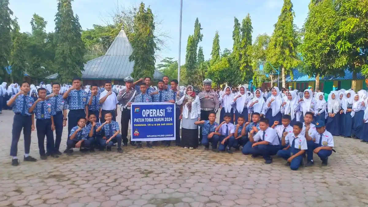 Sat Lantas Polres Langkat Goes To School, Edukasi Pelajar Agar Patuh Keselamatan Berlalulintas