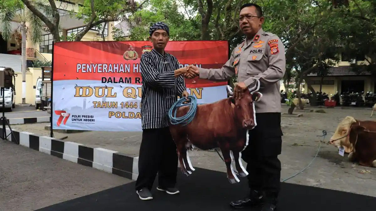 Polda DIY Serahkan 103 Hewan Kurban untuk Masyarakat