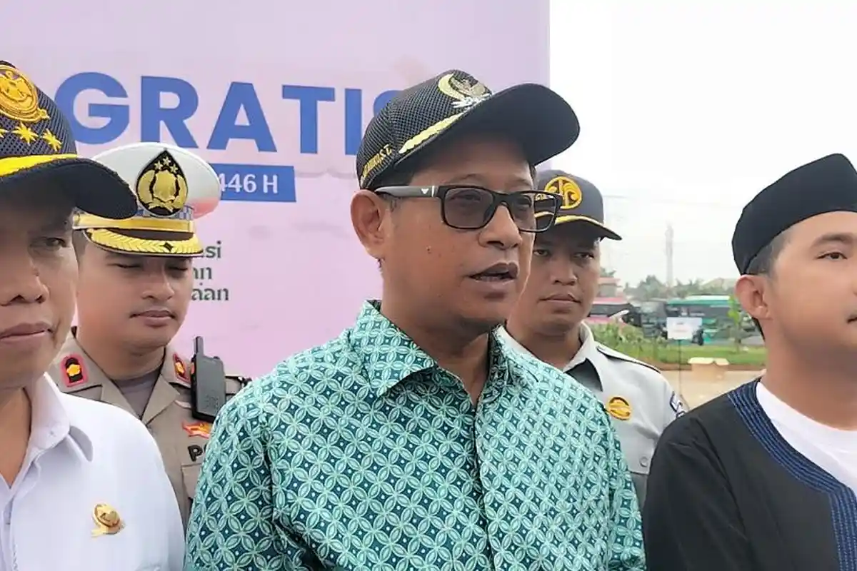 Pantau Mudik Gratis Kemenhub di Terminal Jatijajar Depok, Sudjatmiko Ingin Kuota Ditambah