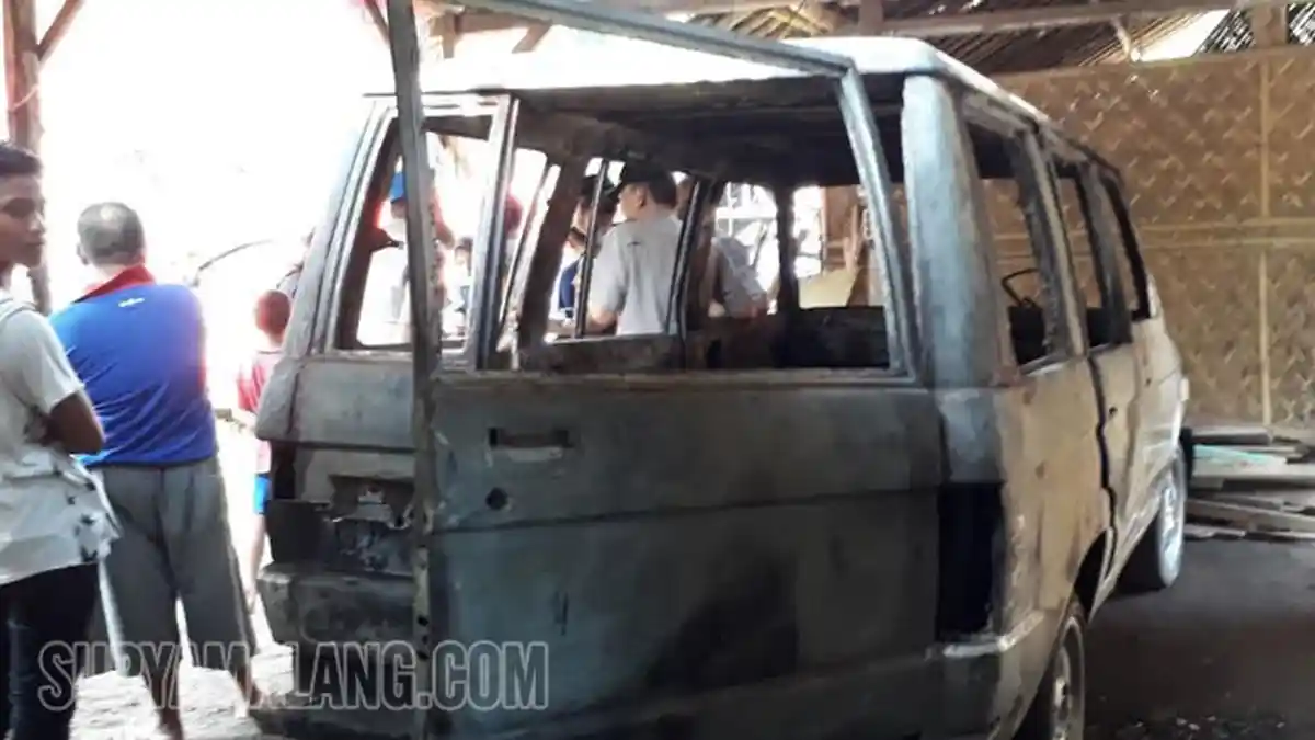 Motif Dua Pembakar Mobil dan Ruang Kelas di Jember Ingin Mendapat Imbalan Uang