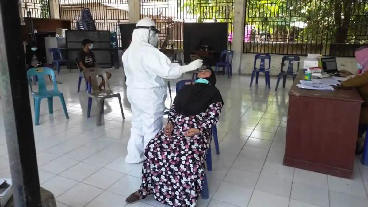 Dua Dusun di Deliserdang Lockdown, Kantor Desa Sumberejo Gelar Tes Covid Massal