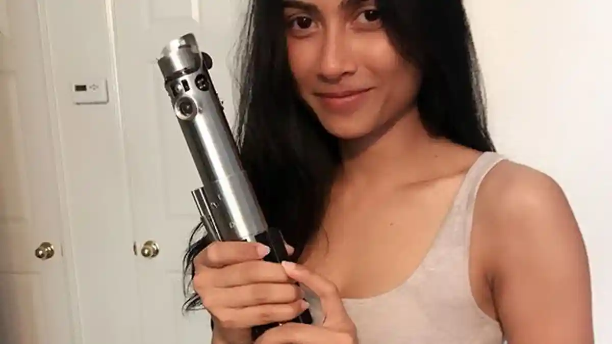 Artis Serba Bisa Dulu Heboh Video Tak Senonoh, Karier Redup Kini Sukses di Luar Negeri Sama Bule