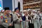 Jusuf-Kalla-menghadiri-Haul-Abuya-Al-Habib-Hasan-bin-Ahmad-Baharun-ke-24.jpg
