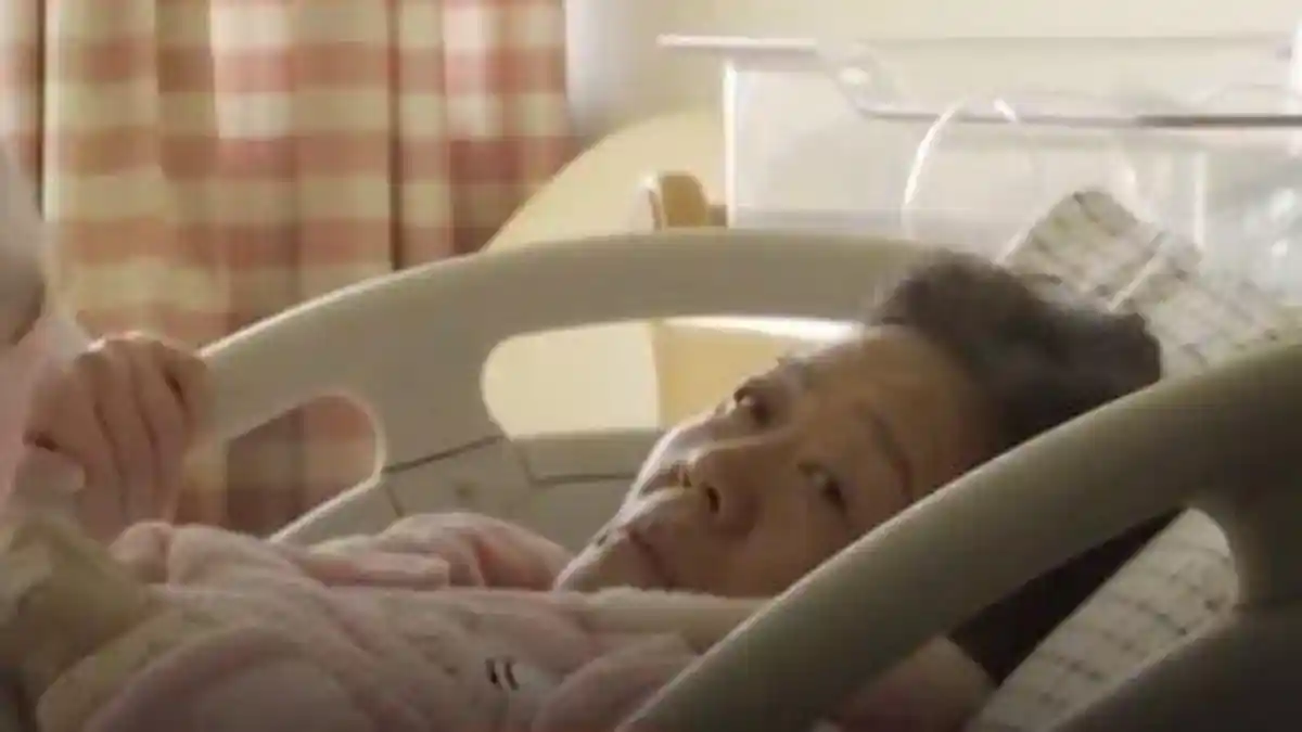 Nenek 67 Tahun Melahirkan Bayi Perempuan dengan Selamat, Lahir Normal?