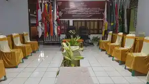 pose-ruangan-pendaftaran-bakal-calon-anggota-dprd.jpg