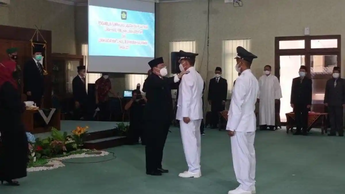 Kecelakaan Saat Perjalanan, Umari Dilantik Jadi Lurah di Kulon Progo dengan Keadaan Terluka