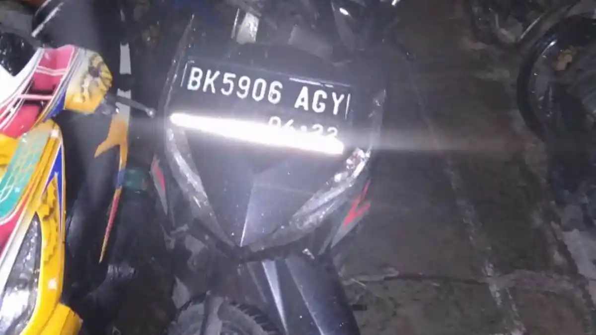 Lagi Asik Mengobrol, Sepeda Motor Rimbun Nainggolan Dilarikan