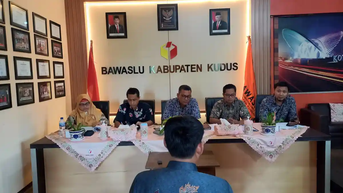 54 Orang Calon Panwascam Kudus Jalani Wawancara, Peserta Didominasi Wajah Baru