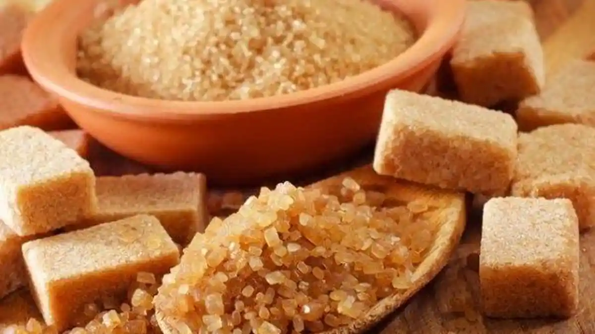 5 Manfaat Brown Sugar yang Jarang Diketahui Orang, Bantu Kurangi Kram Saat Haid