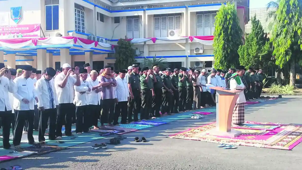 Niat Sholat Istisqa (Minta Hujan) dan Tata Cara Sholat, Lengkap dengan Bacaan Arab dan Latin