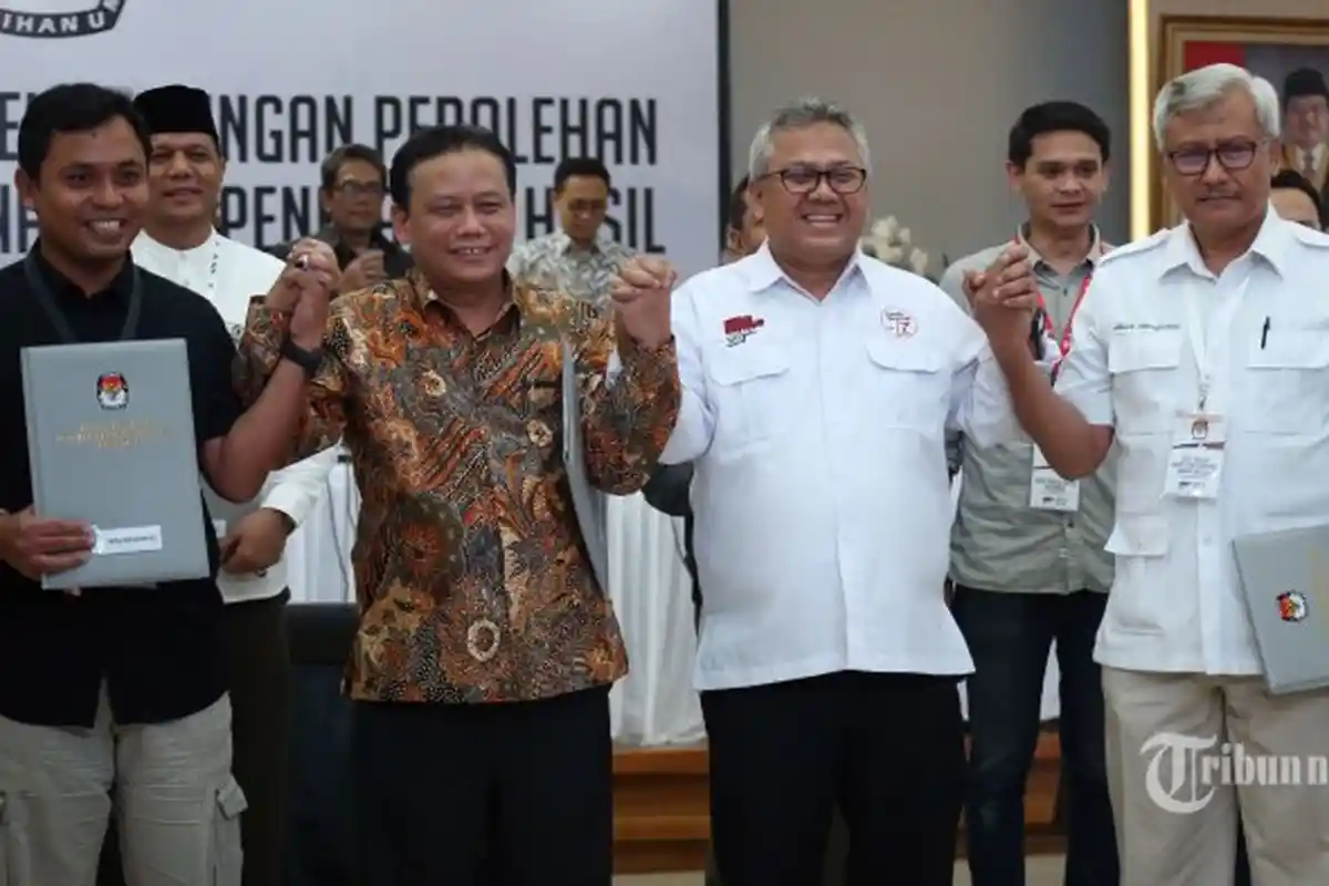 ﻿KPU Resmikan Hasil Pilpres Jokowi-Ma'ruf Menang, Begini Respons BPN dan Koalisi Partai Kubu 02