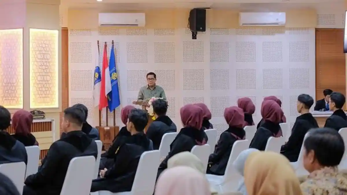19 Lulusan Prodi Profesi Arsitek UII Yogyakarta Jalani Sumpah Profesi